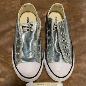 Excellent condition girls sparkle converse size 12